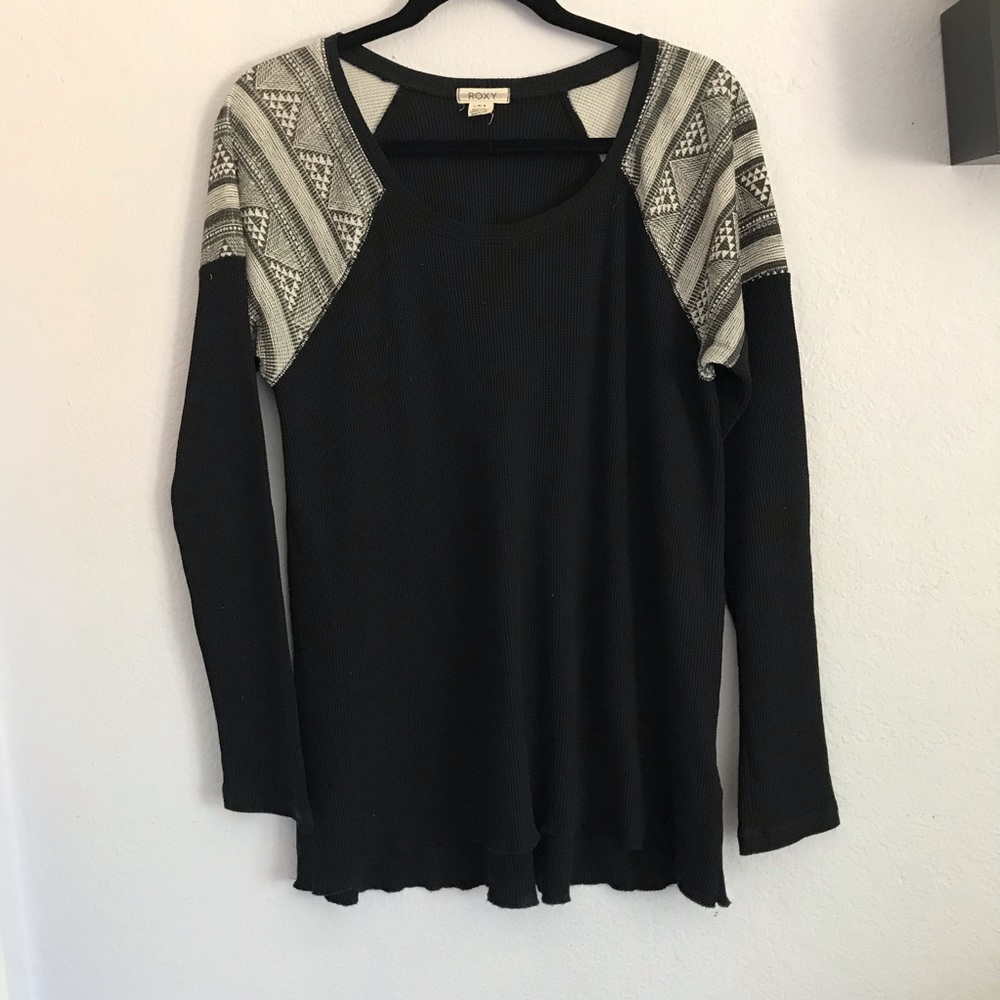 Roxy L black waffle knit long sleeve Aztec shoulde